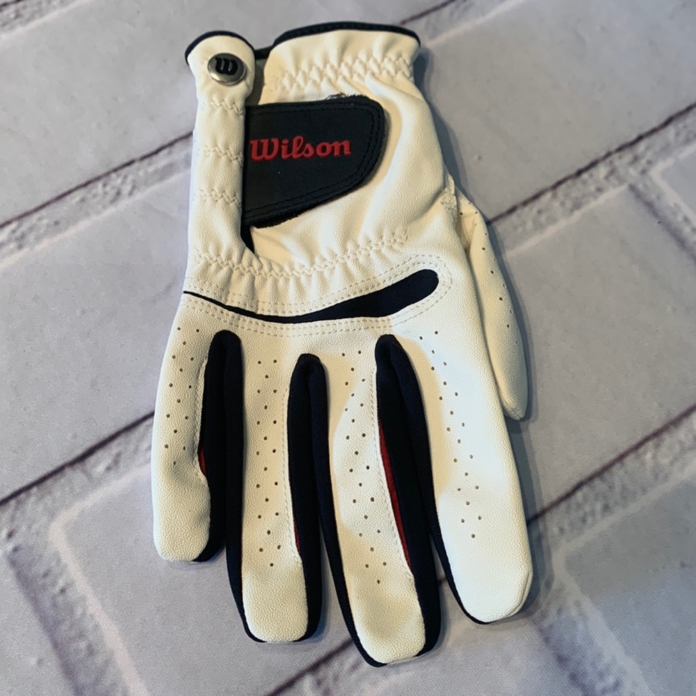 NWOT Wilson golf glove